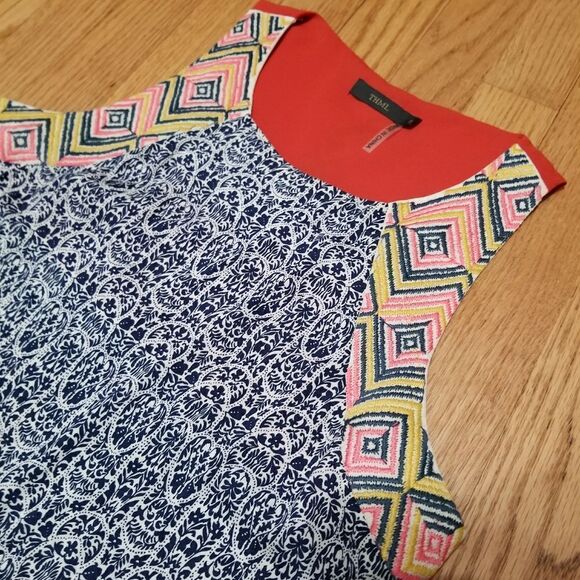 THML Embroidered Tank - Picture 12 of 13